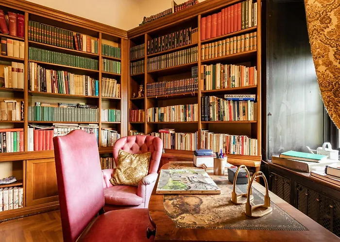 Rocchetta By Halldis *