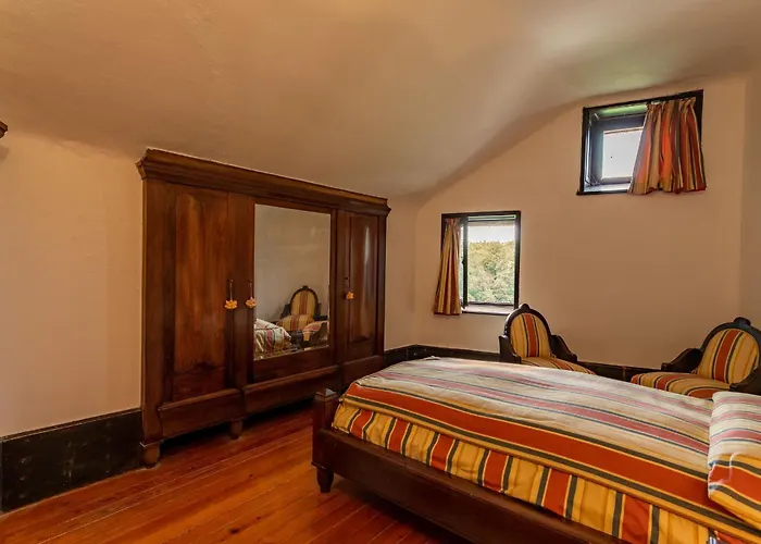 Rocchetta By Halldis Бозизио-Парини