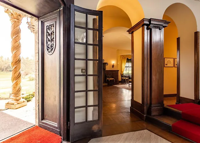 Вилла Rocchetta By Halldis Бозизио-Парини