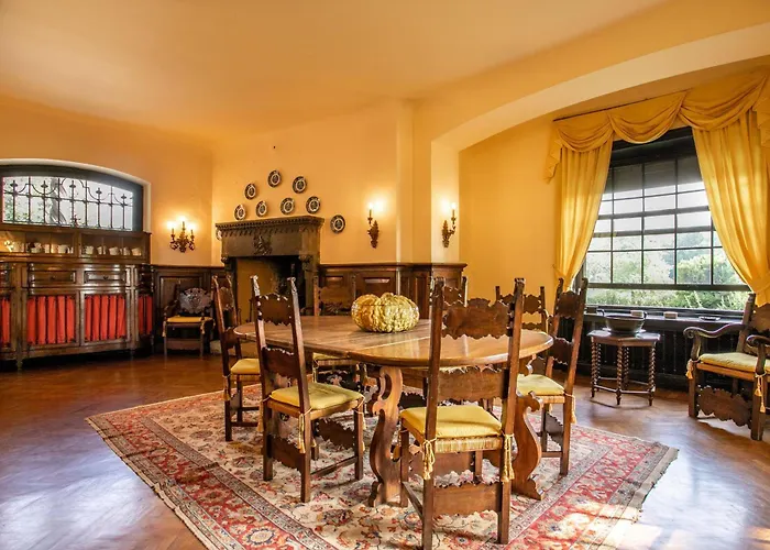 Вилла Rocchetta By Halldis Бозизио-Парини