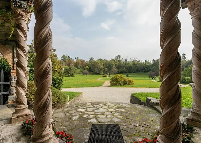 Rocchetta By Halldis Вилла *