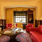 فيلة Rocchetta By Halldis *