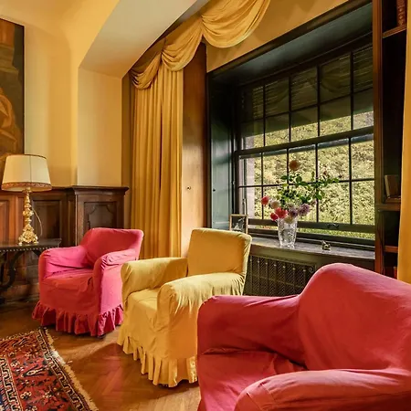 Rocchetta By Halldis Villa *