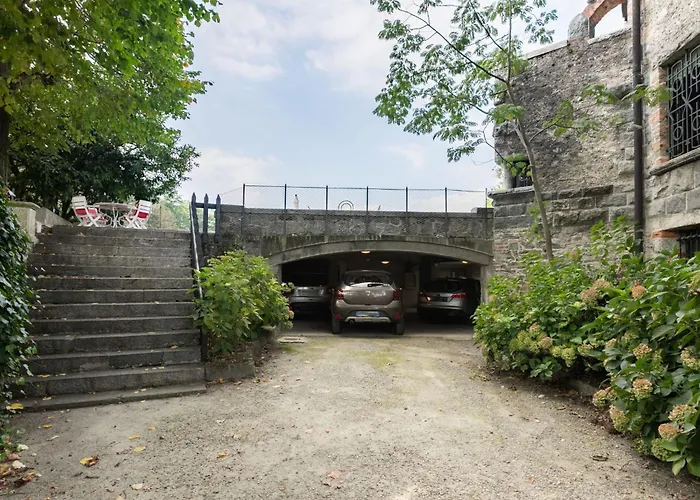 Rocchetta By Halldis Vila