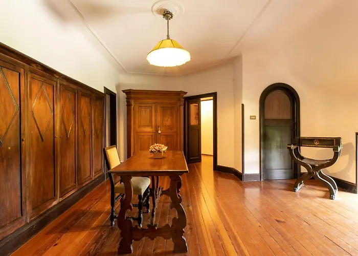 فيلة Rocchetta By Halldis Bosisio Parini