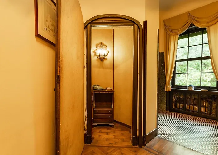 Vila Rocchetta By Halldis Bosisio Parini