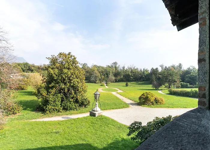 Rocchetta By Halldis Vila