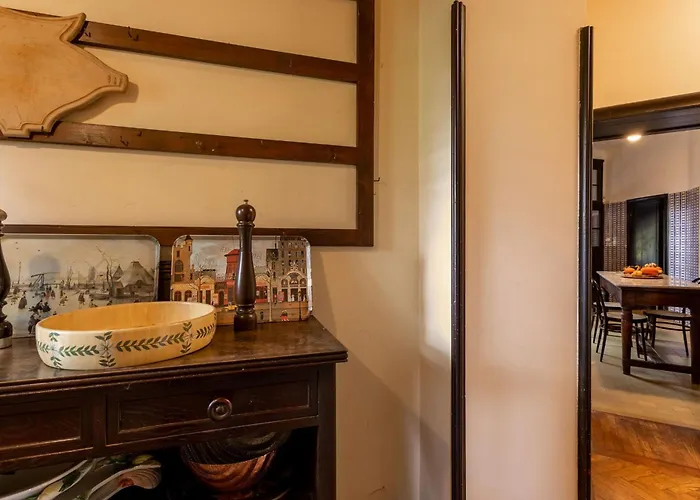 Rocchetta By Halldis