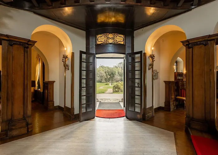 Rocchetta By Halldis *